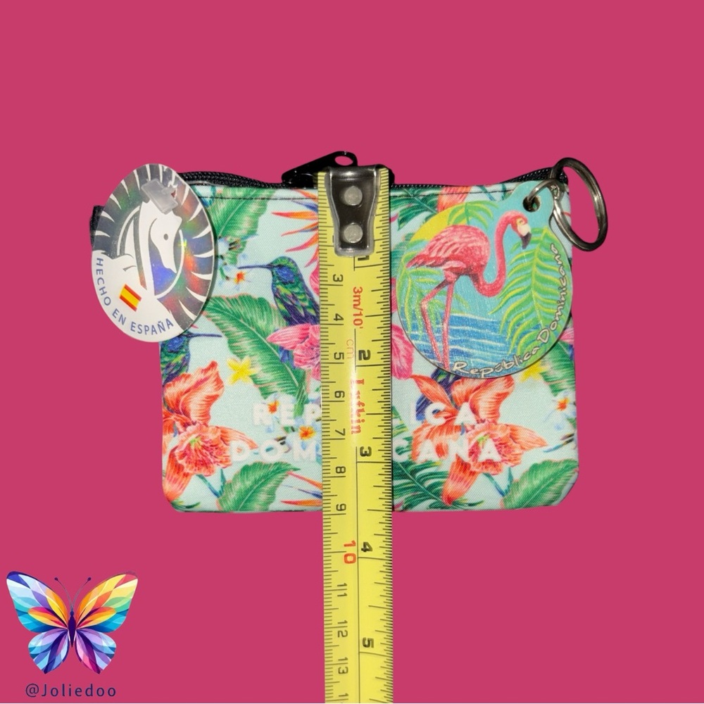 Floral Print Wristlet with Flamingo Charm Key Chain from Republica Dominicana - Picture 3 of 7